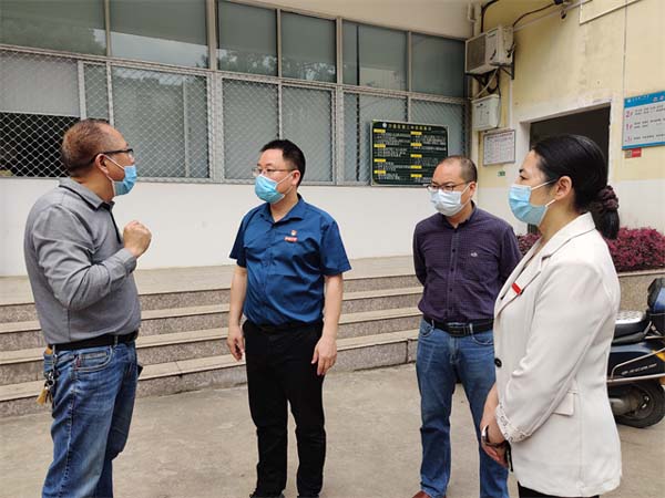 沙县区教育局领导到第三中学调研疫情防控工作