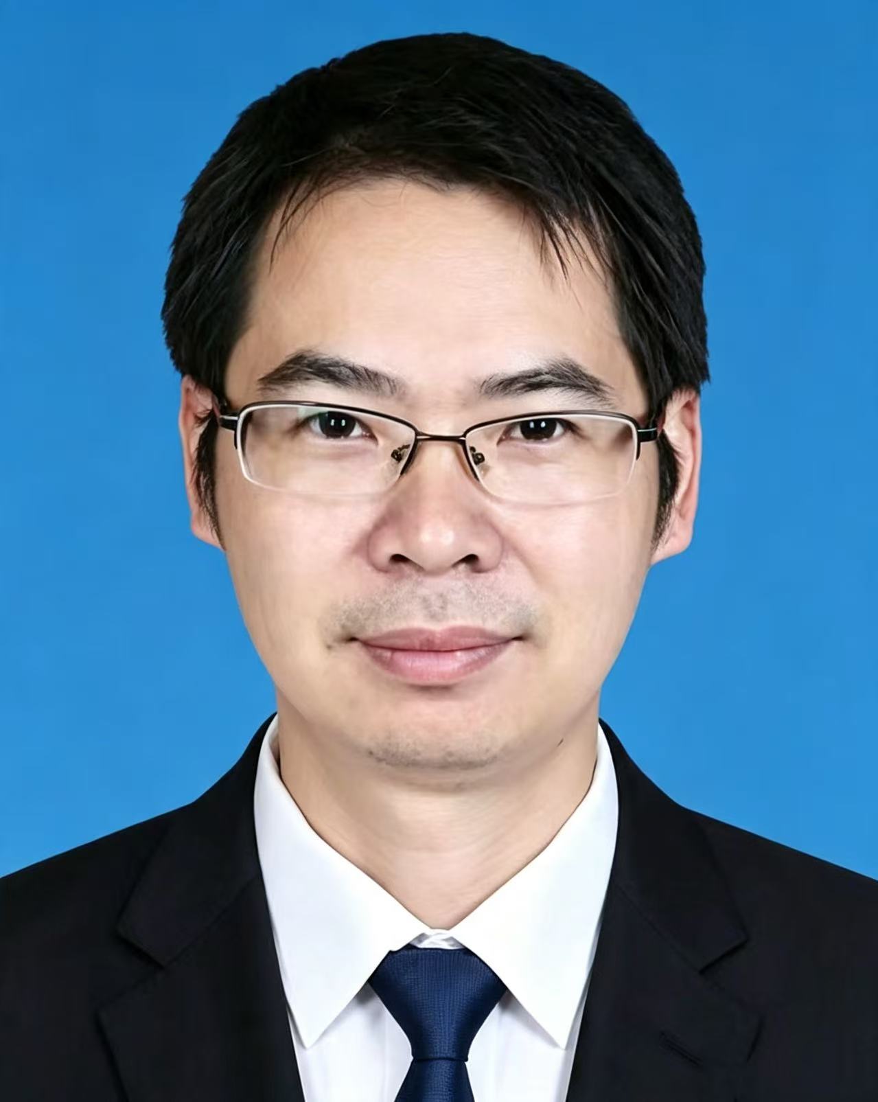 邓华灿